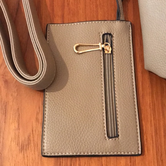 NWT-Vegan Smokey grey 4 piece satchel, pouch purse, key holder, rings! - Picture 9 of 14